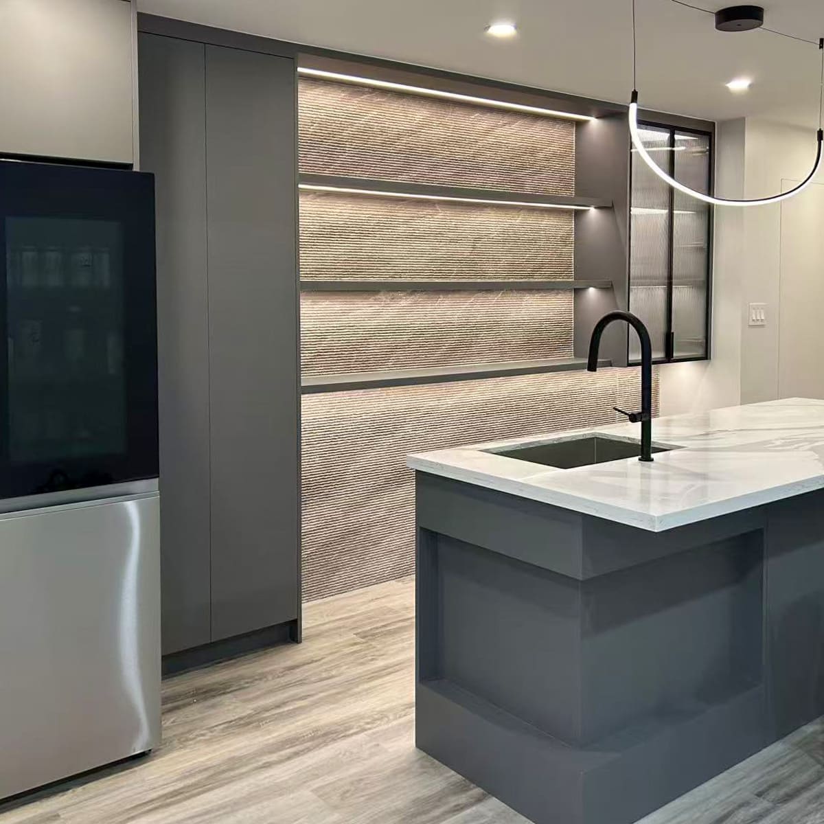 Custom Millwork-Bar Counter-Dark PET vs MDF Paintin