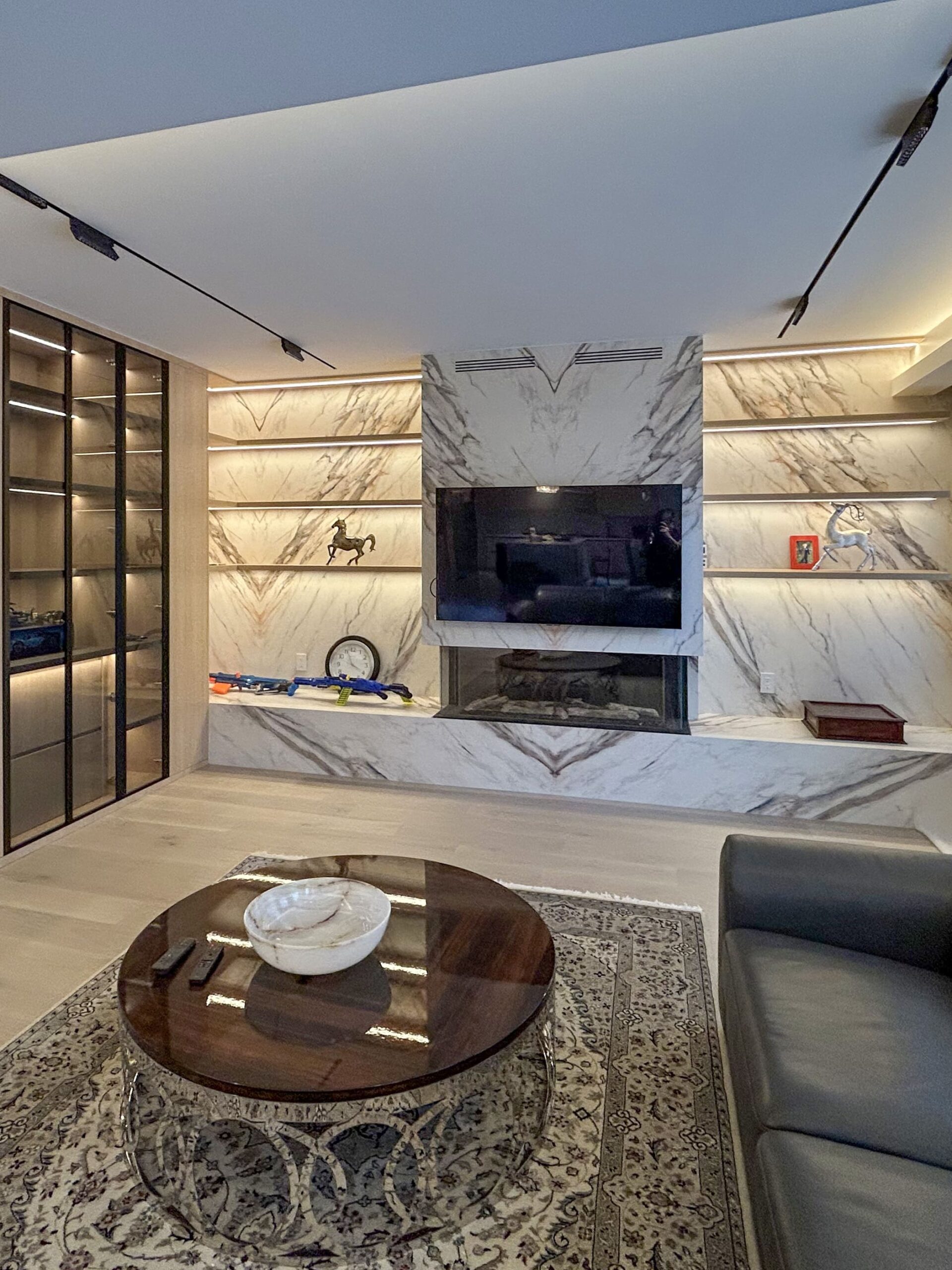 custom millwork2-TV Wall-Porcelaine vs Warm Wood Tone