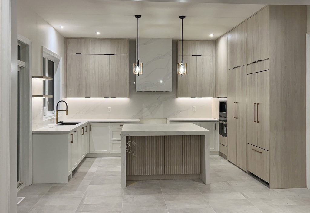 Kitchen-MDF painting vs Wood Tone