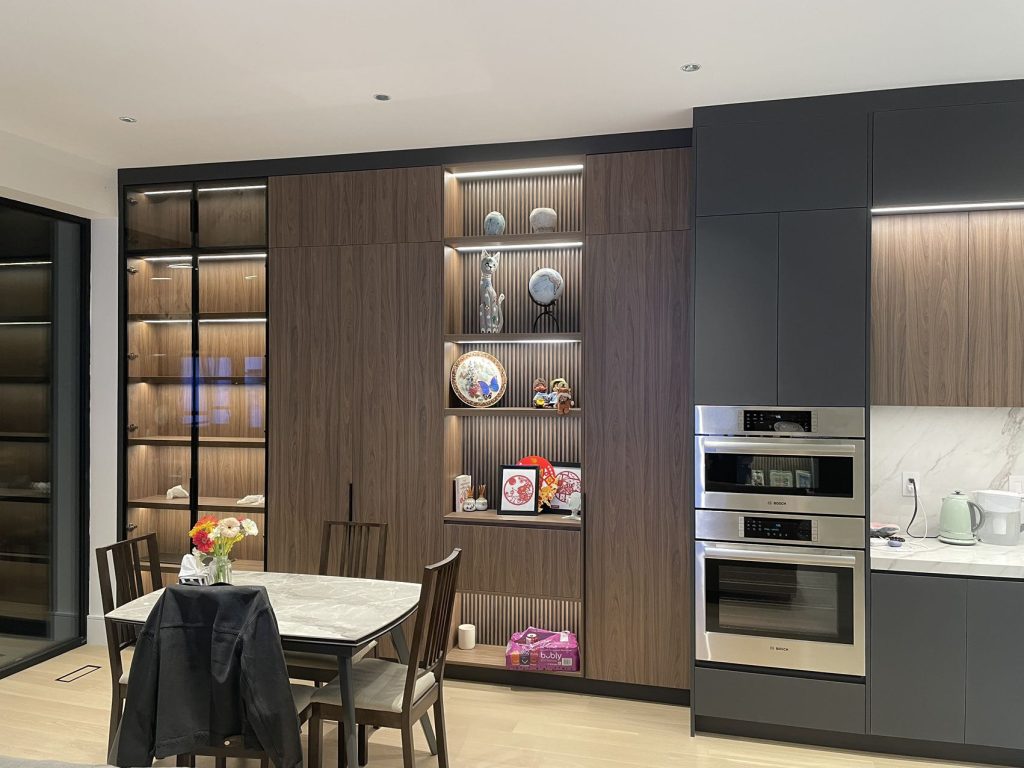 Kitchen-Dark PET vs Wood Tone